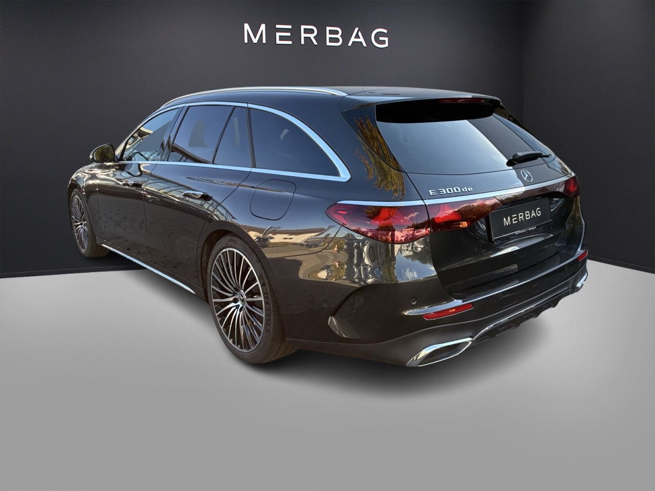 Mercedes-Benz E-Klasse – Bild 7