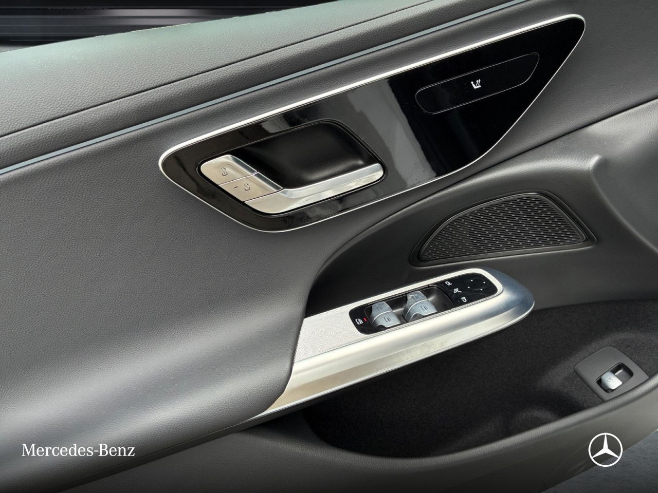 Mercedes-Benz E-Klasse – Bild 10