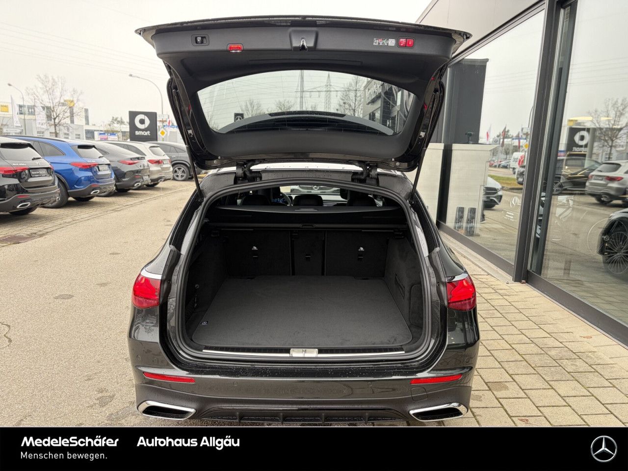 Mercedes-Benz E-Klasse – Bild 13