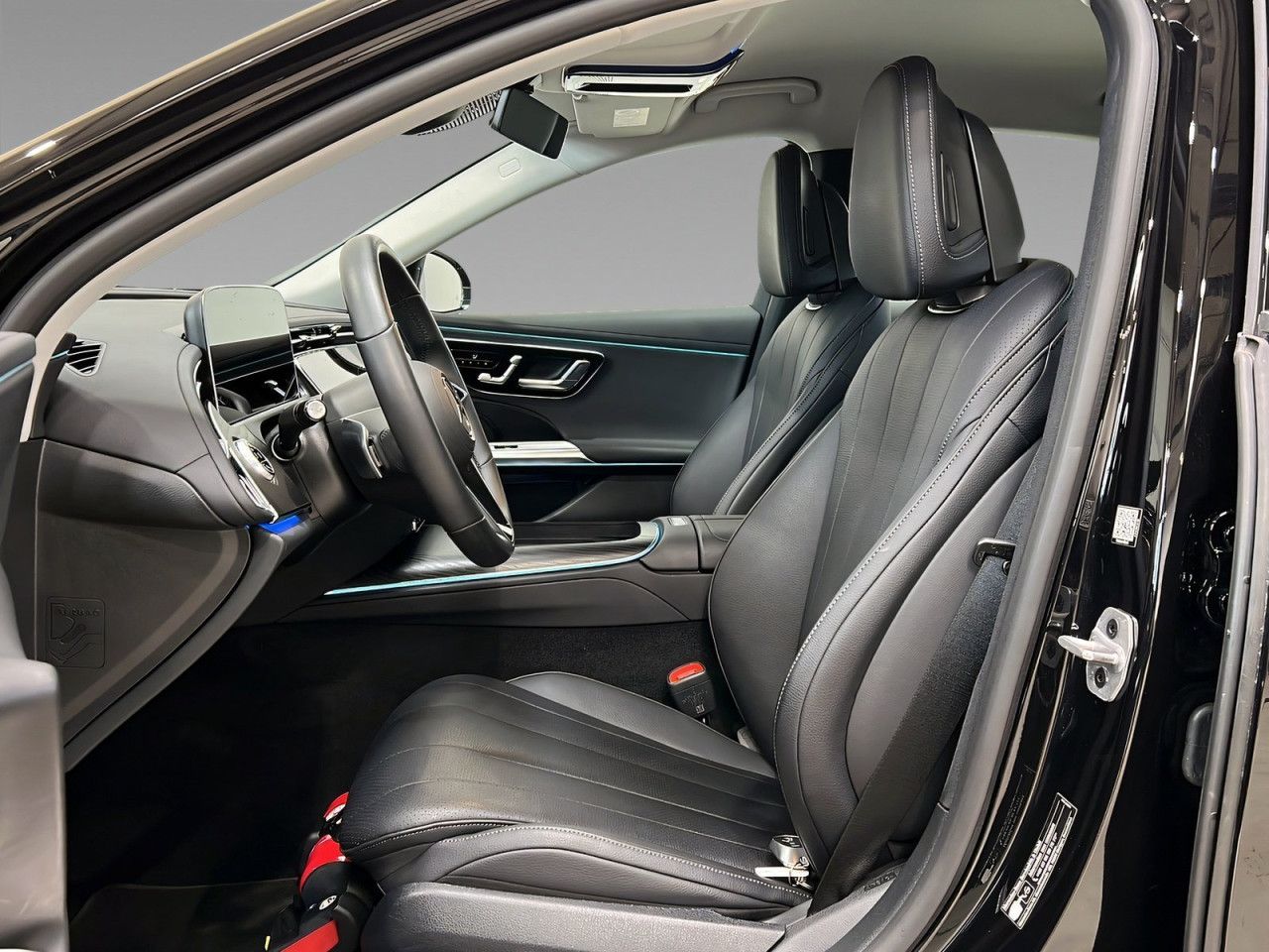 Mercedes-Benz E-Klasse – Bild 7