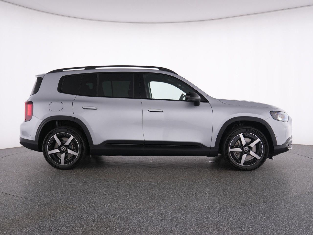 Mercedes-Benz GLB – Bild 11