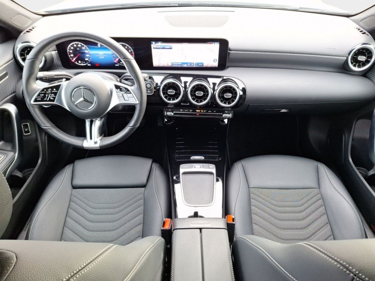 Mercedes-Benz A-Klasse – Bild 11