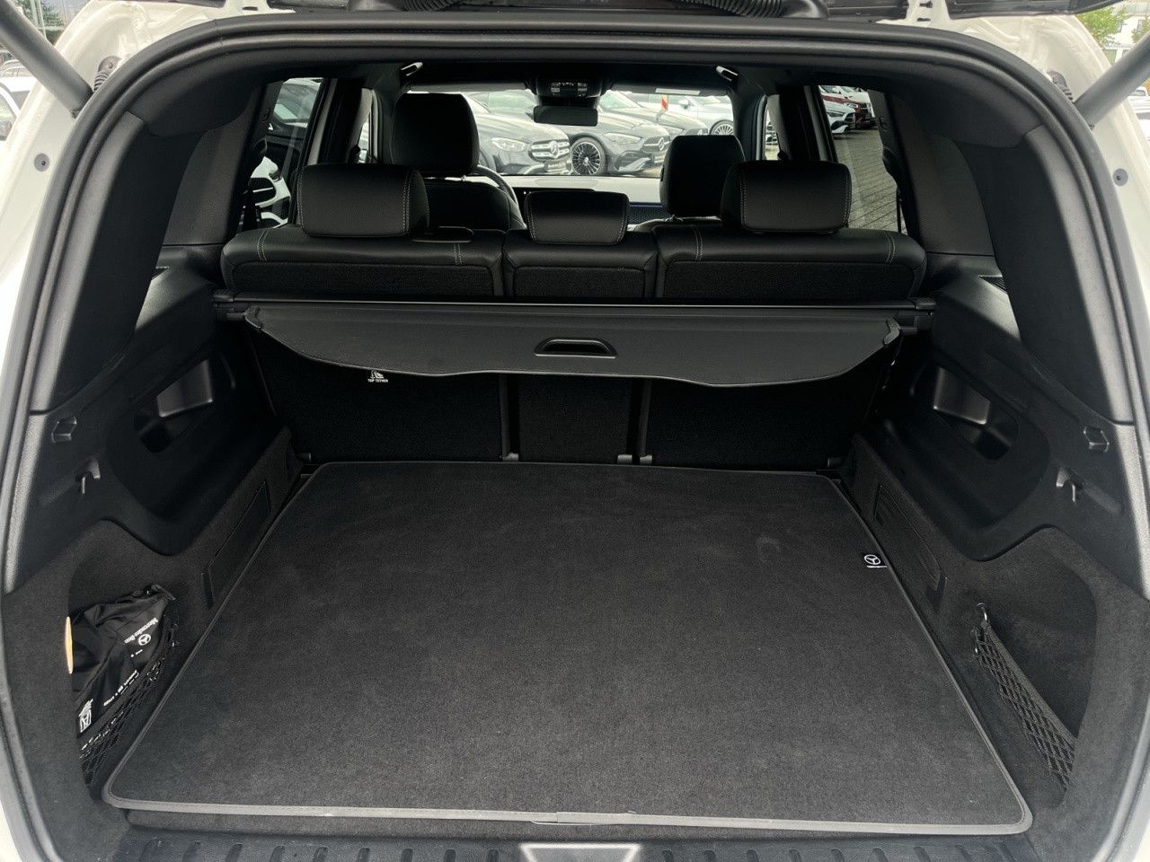 Mercedes-Benz E-Klasse – Bild 22