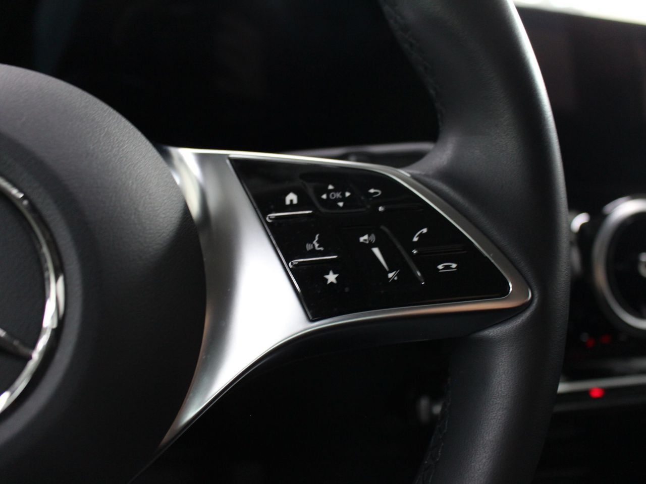 Fahrzeugbild 11 / 19