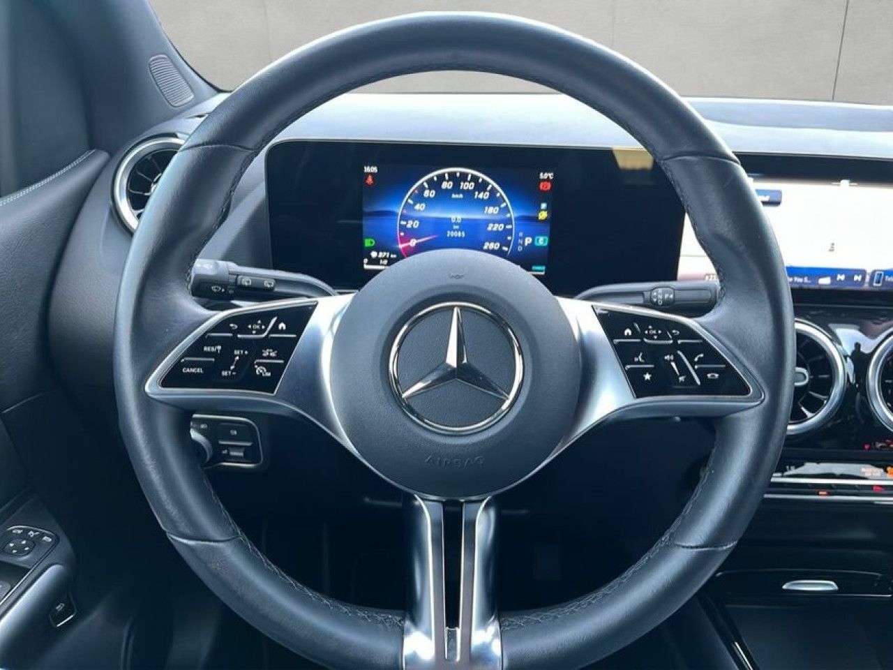 Fahrzeugbild 11 / 15