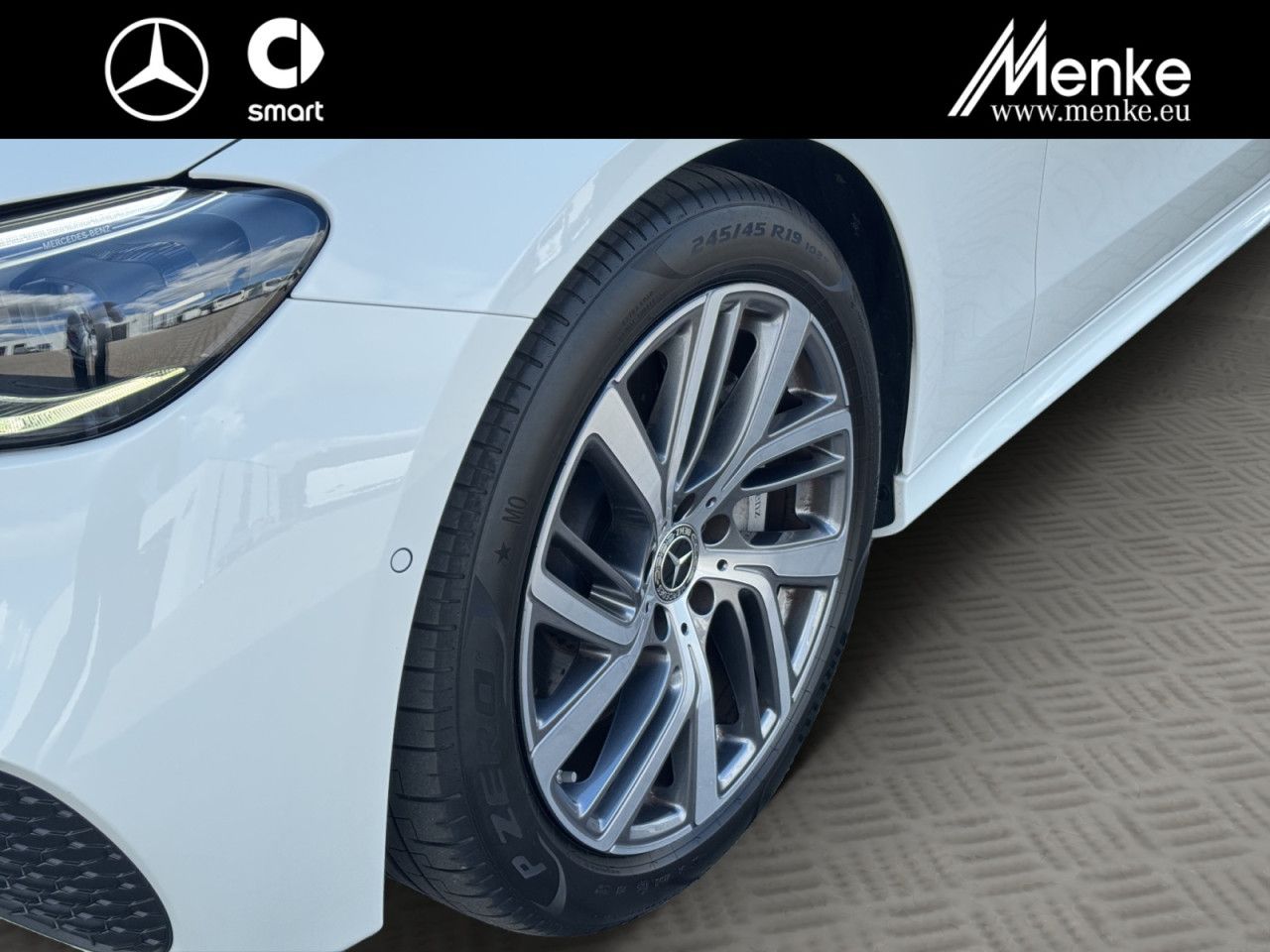 Mercedes-Benz E-Klasse – Bild 24