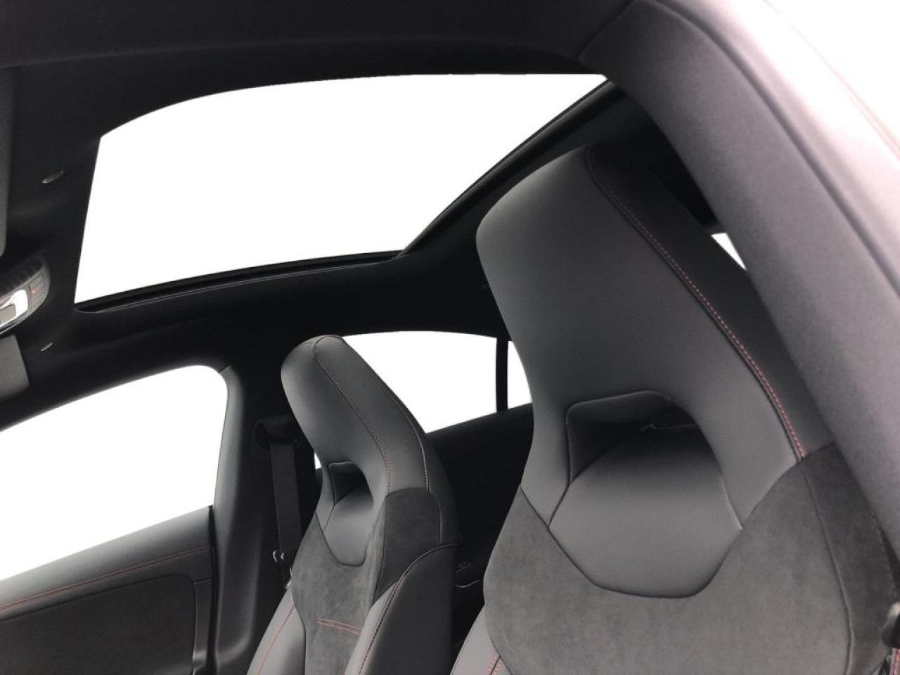 Mercedes-Benz CLA – Bild 13