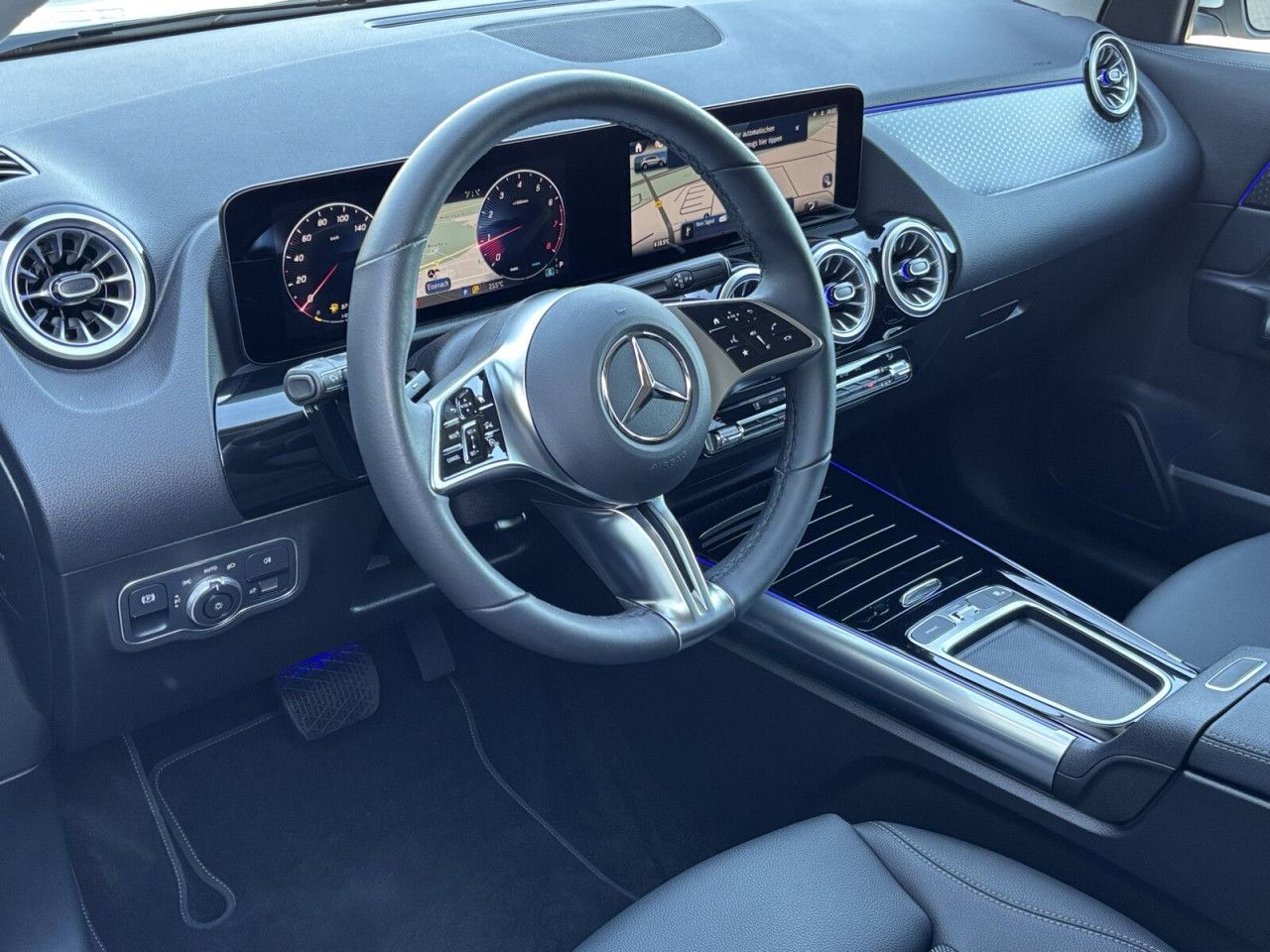 Mercedes-Benz GLA – Bild 11