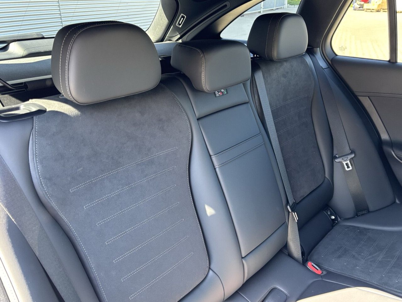 Mercedes-Benz C-Klasse – Bild 17
