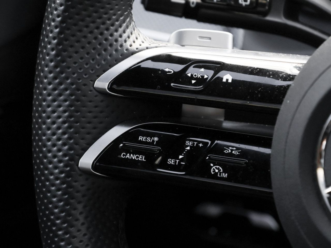 Mercedes-Benz GLC – Bild 11