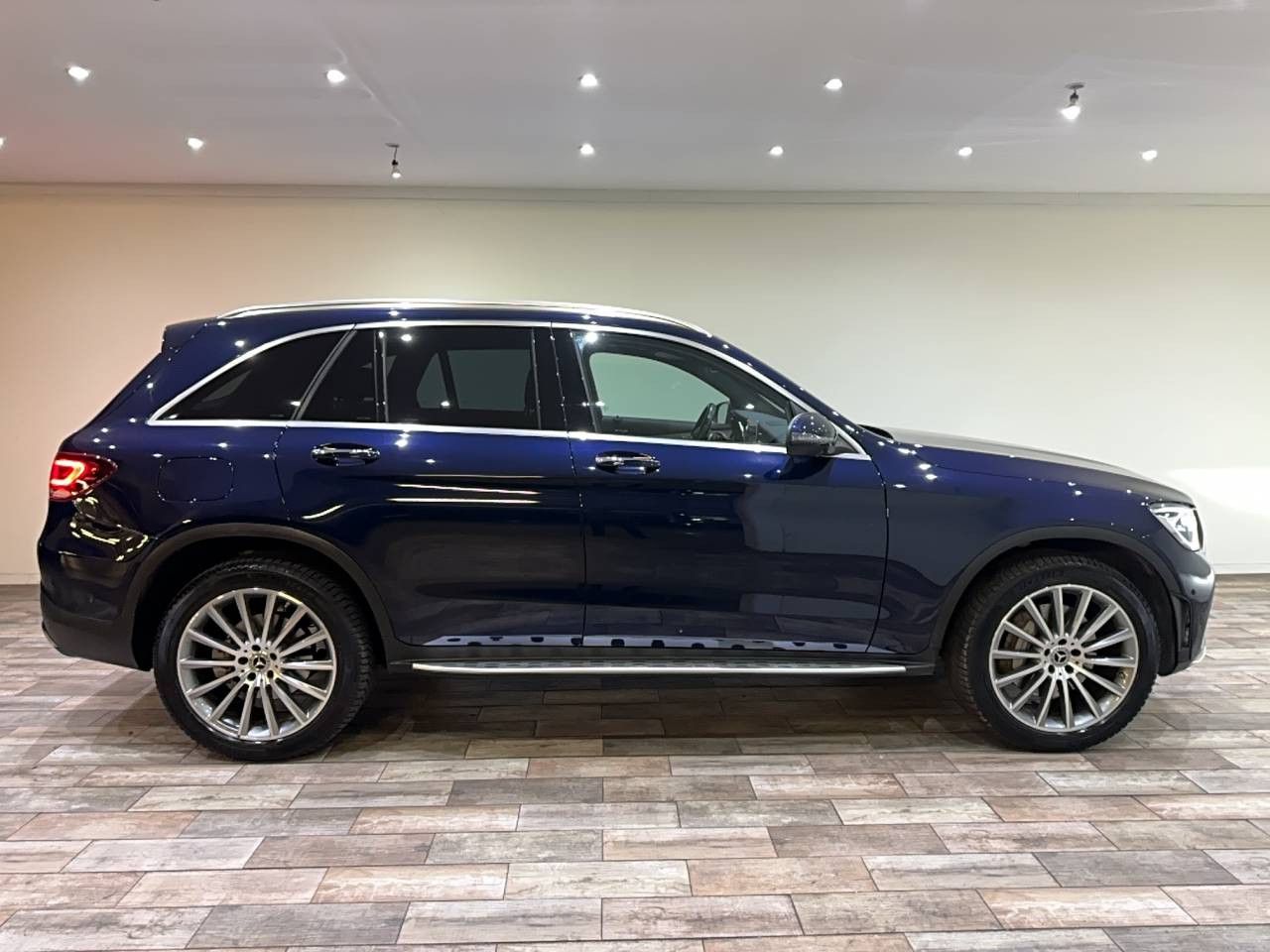 Photo du véhicule 2 / 18