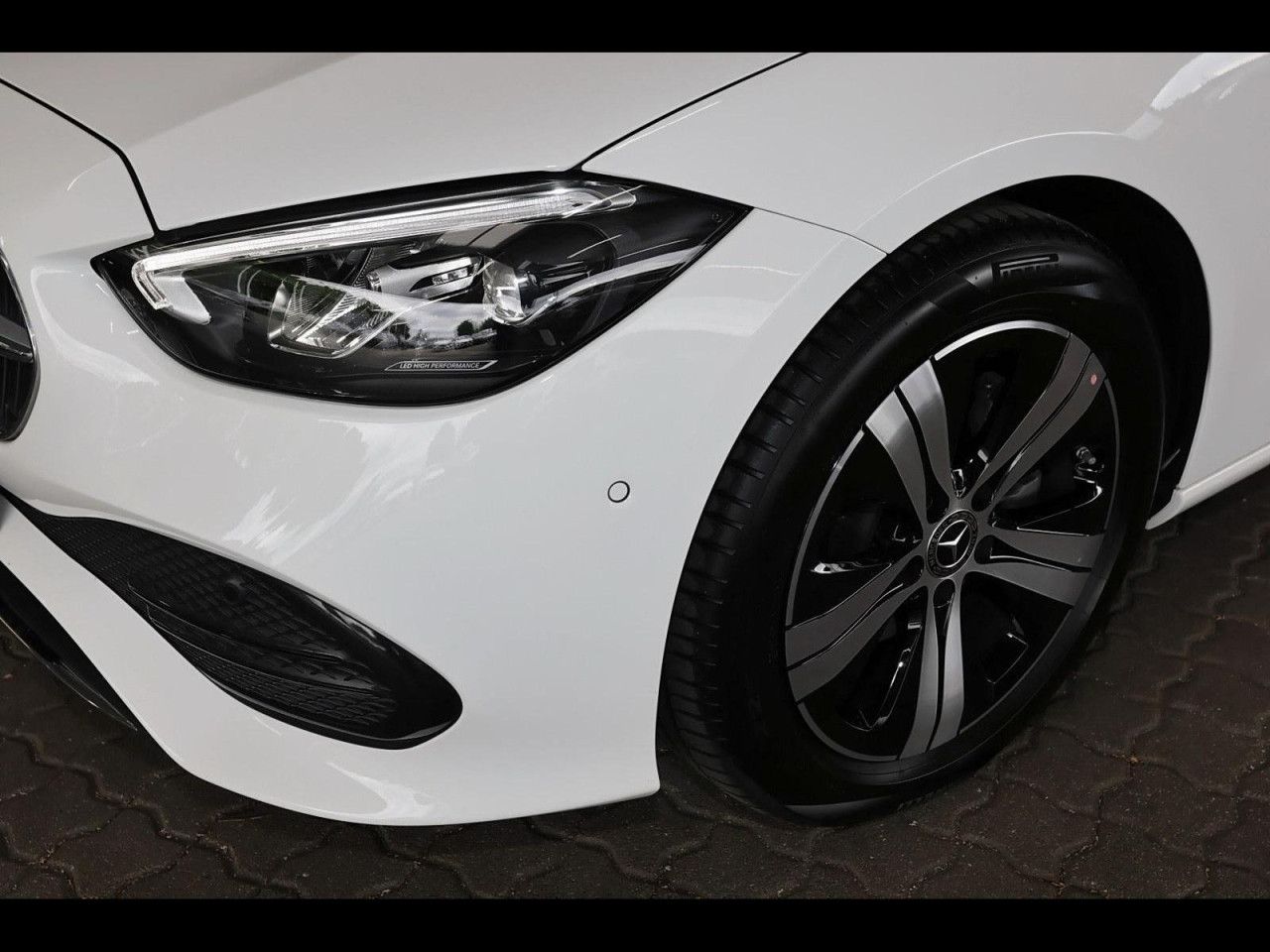 Mercedes-Benz C-Klasse – Bild 3