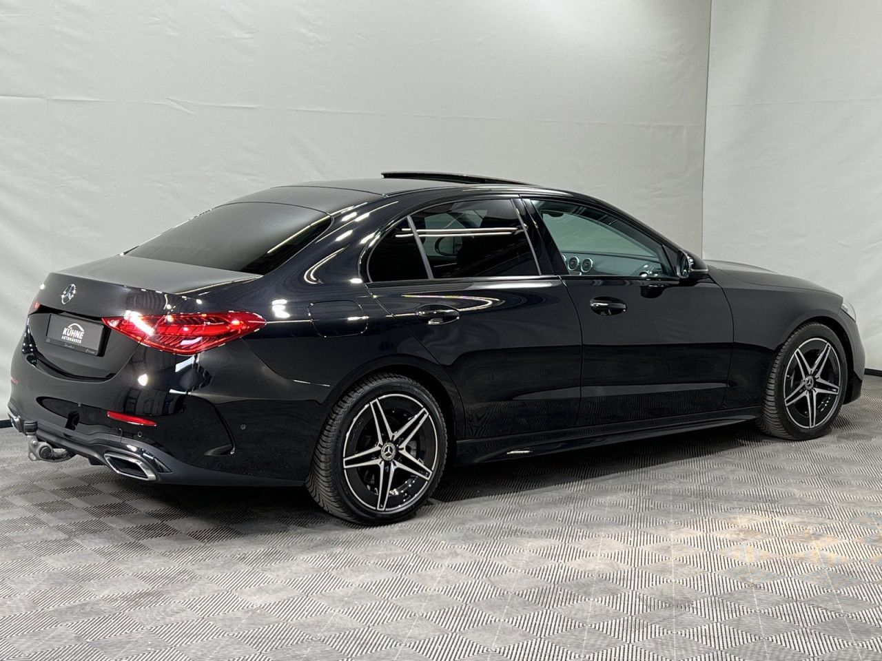Mercedes-Benz C-Klasse – Bild 24