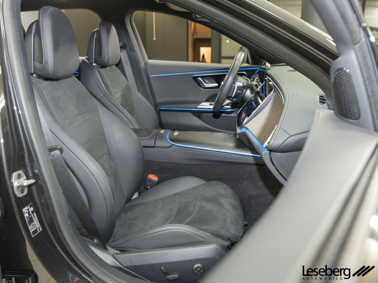 Mercedes-Benz E-Klasse – Bild 16