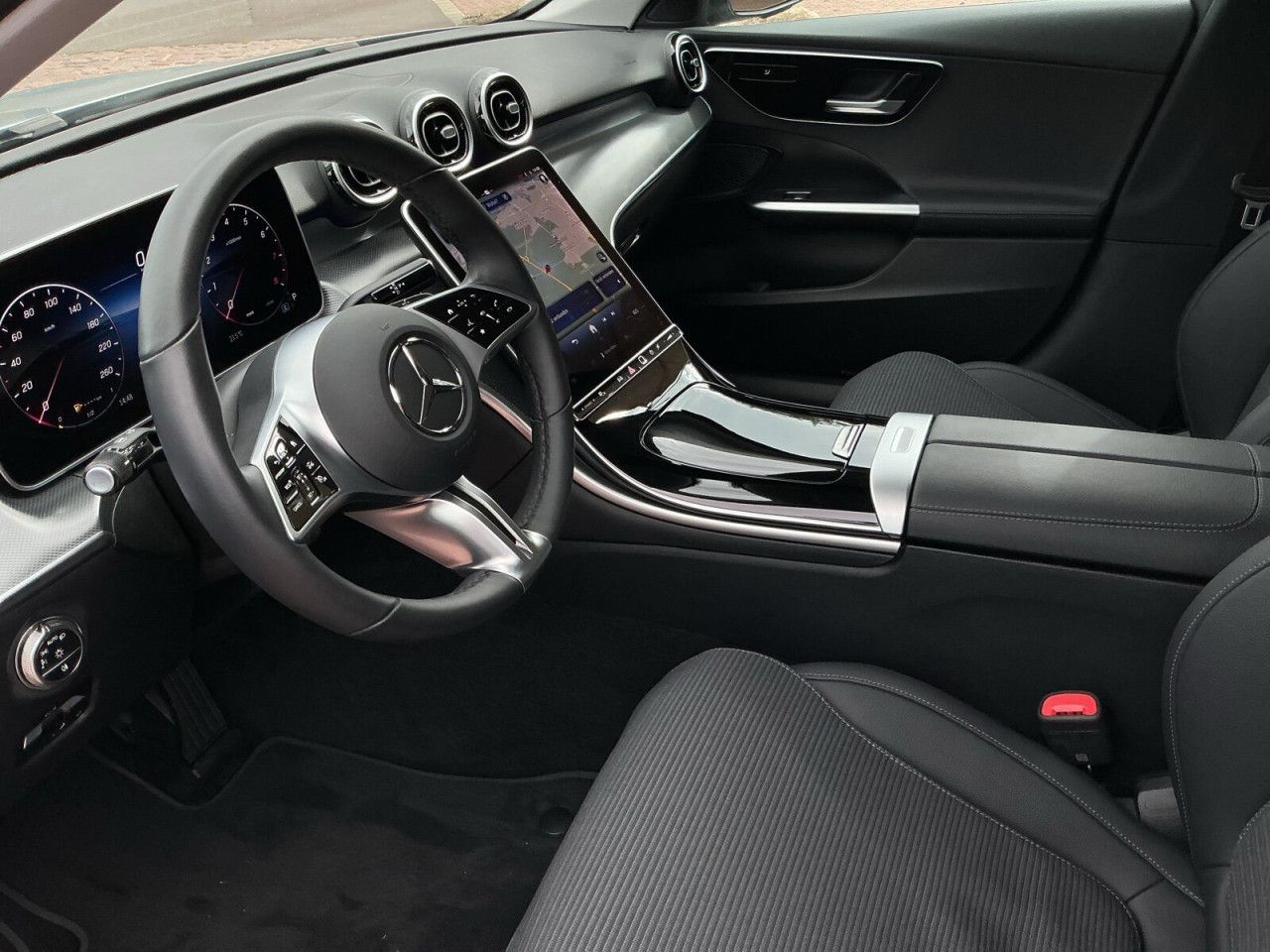 Mercedes-Benz C-Klasse – Bild 9