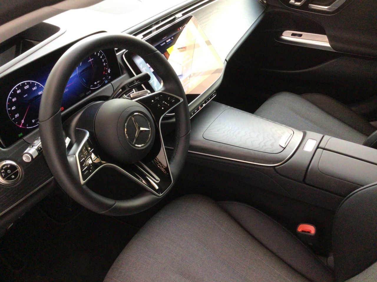 Fahrzeugbild 9 / 16
