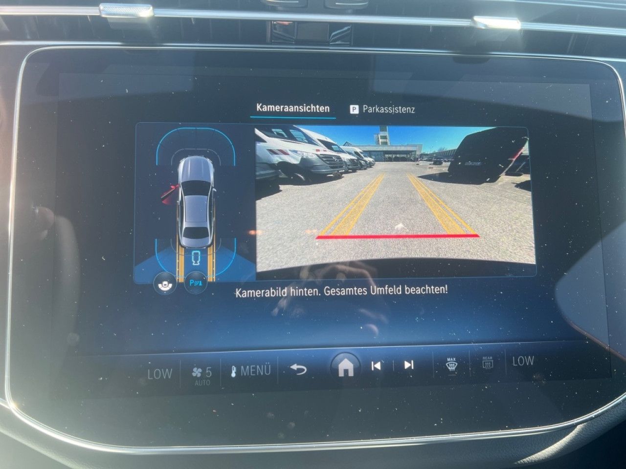 Mercedes-Benz E-Klasse – Bild 18