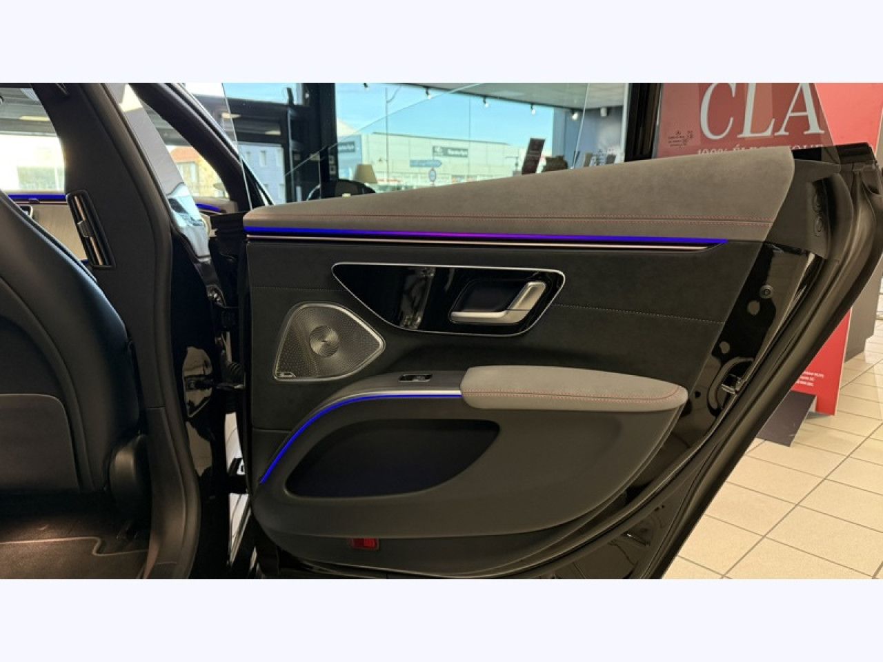 Photo du véhicule 15 / 16