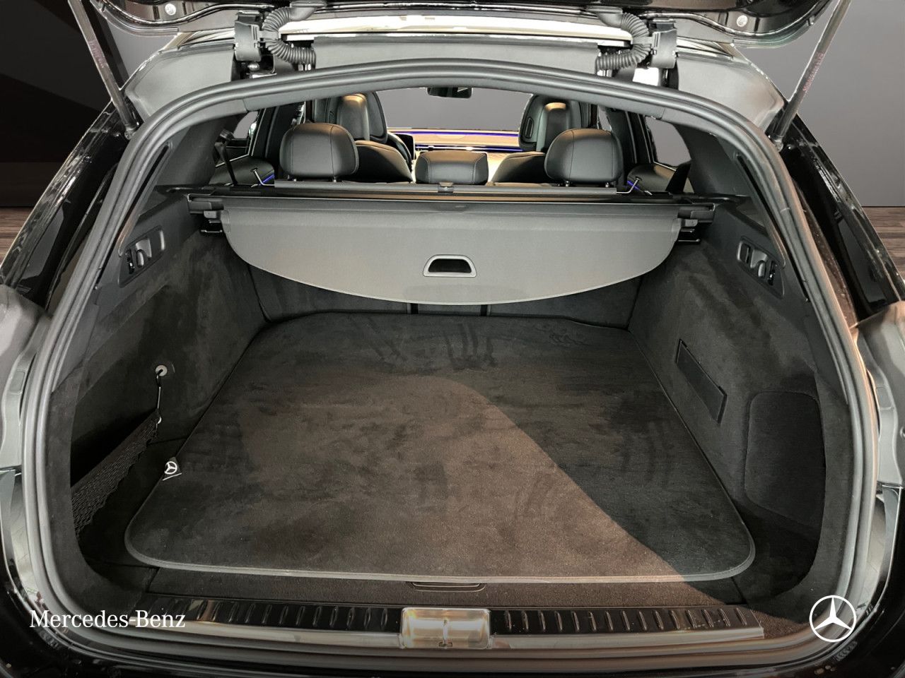 Mercedes-Benz E-Klasse – Bild 15