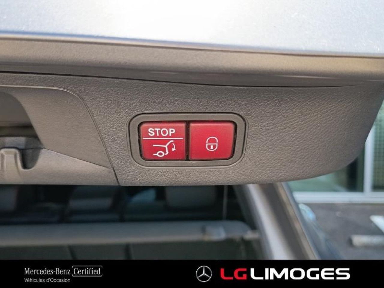 Photo du v&eacute;hicule 18 / 18