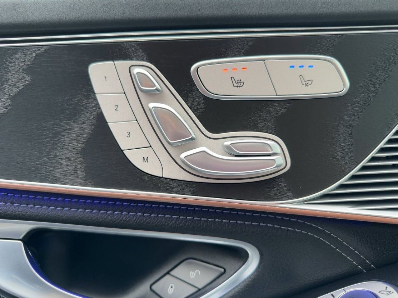 Fahrzeugbild 14 / 19