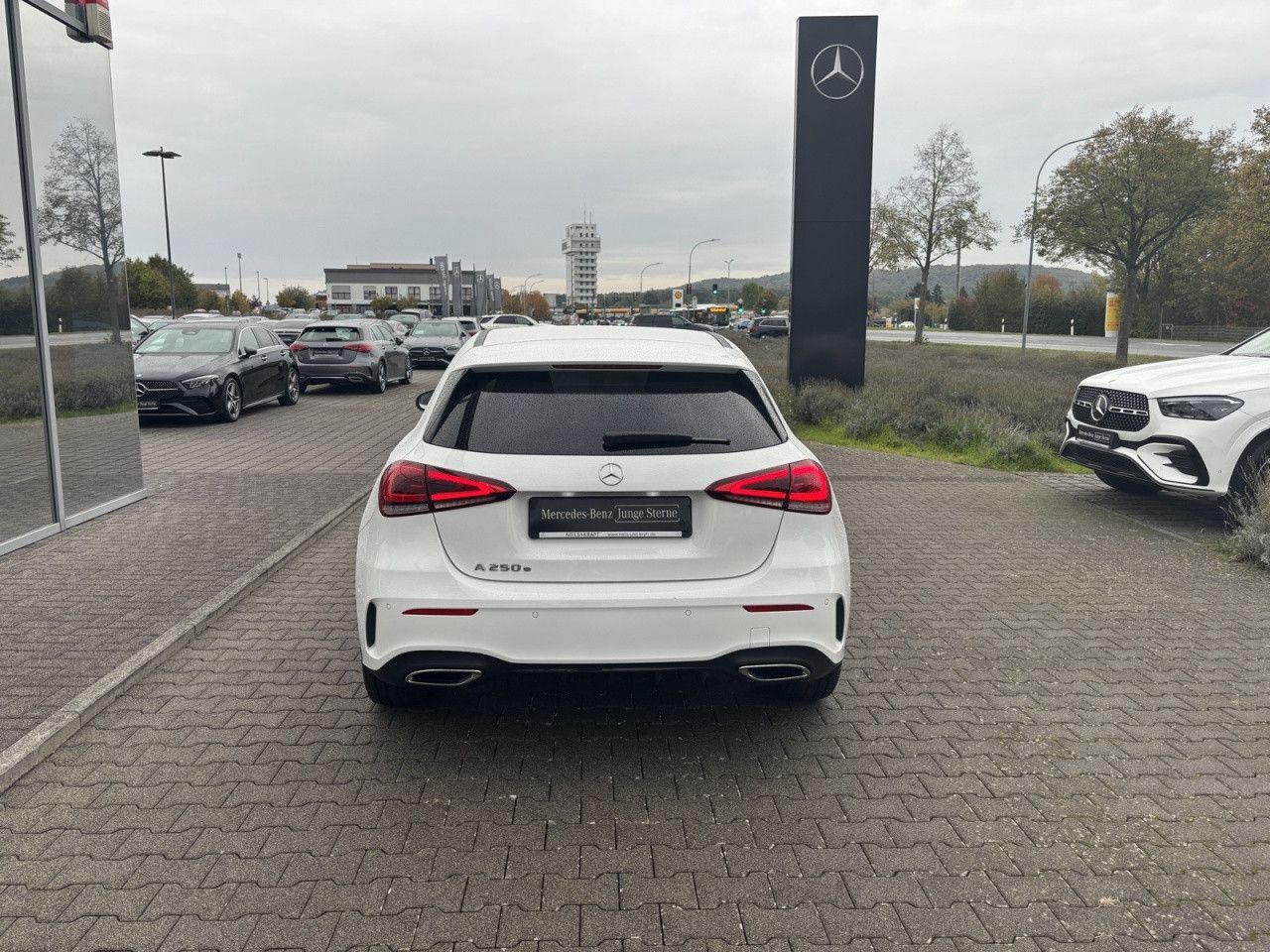 Fahrzeugbild 8 / 30