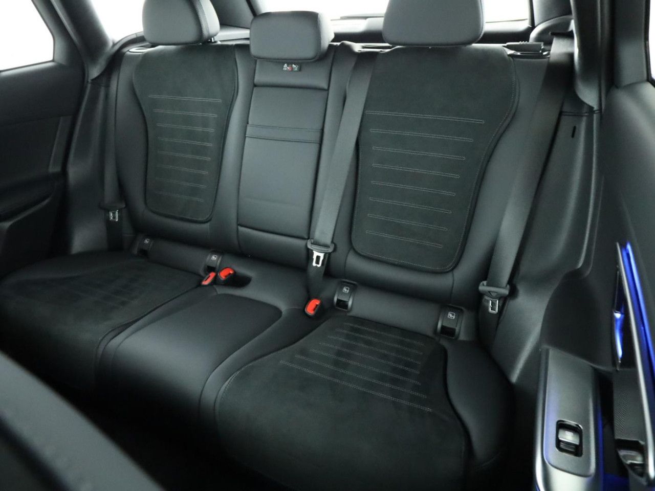 Fahrzeugbild 18 / 27