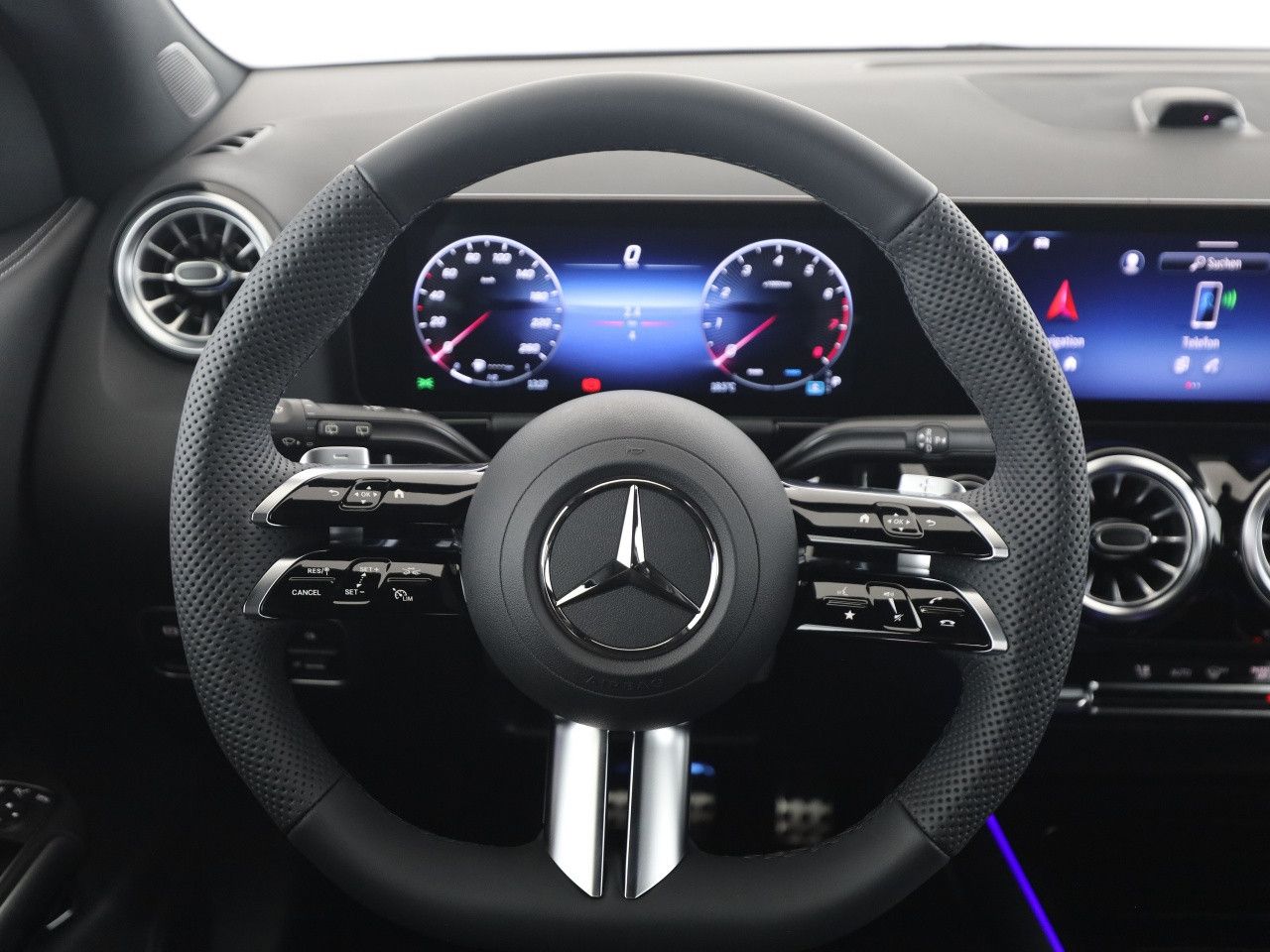 Mercedes-Benz GLA – Bild 11