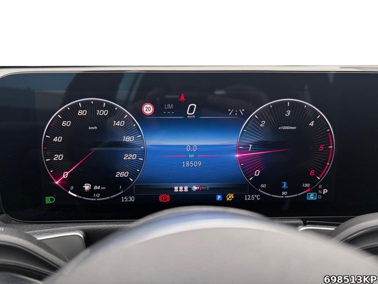 Mercedes-Benz GLB – Bild 12