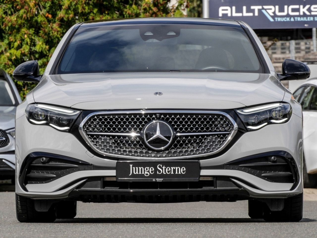 Mercedes-Benz E-Klasse – Bild 19