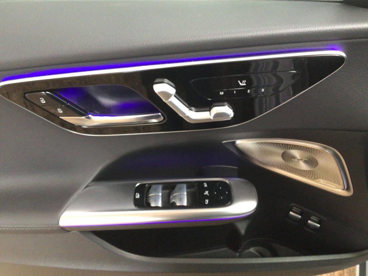 Mercedes-Benz C-Klasse – Bild 14