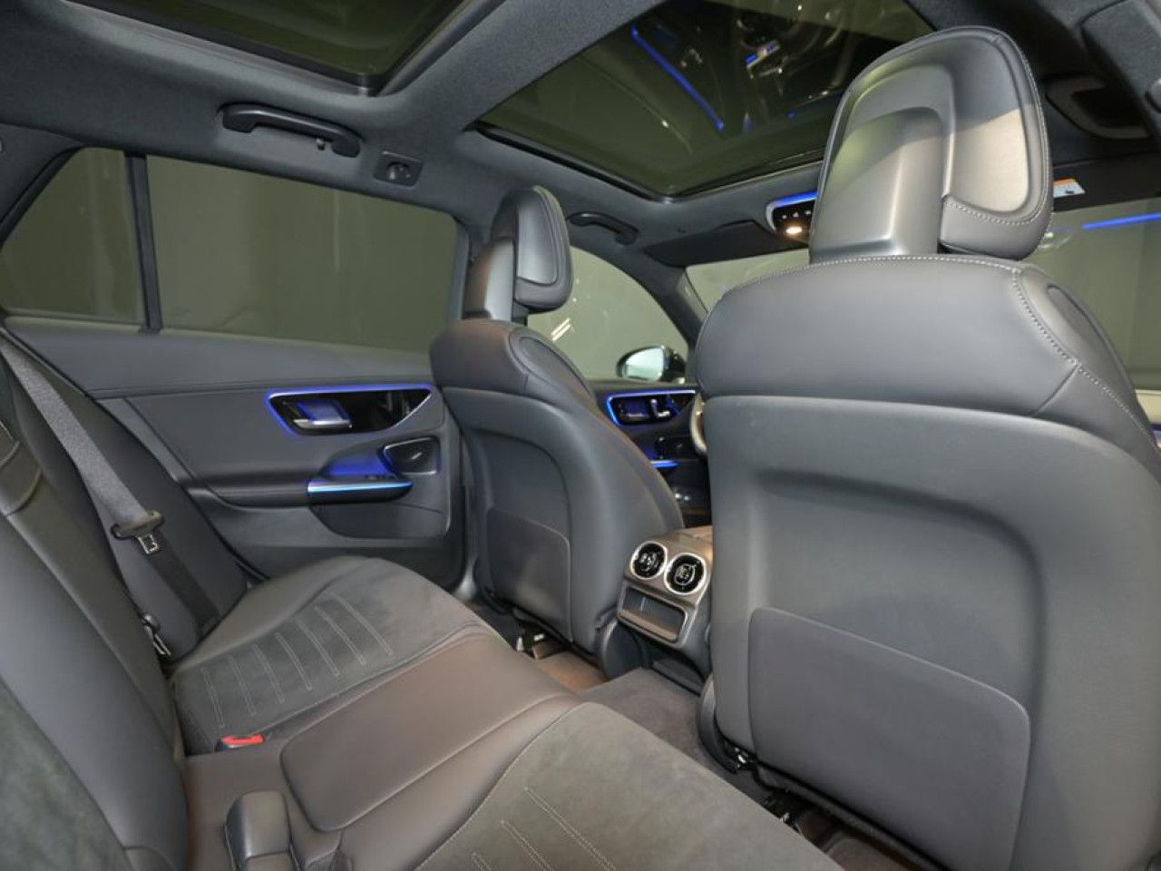 Mercedes-Benz C-Klasse – Bild 19