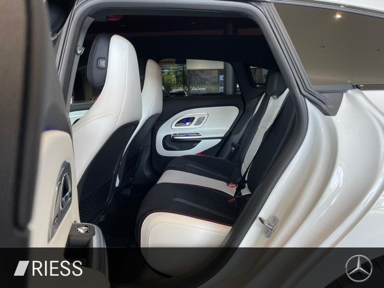 Mercedes-Benz CLA – Bild 4