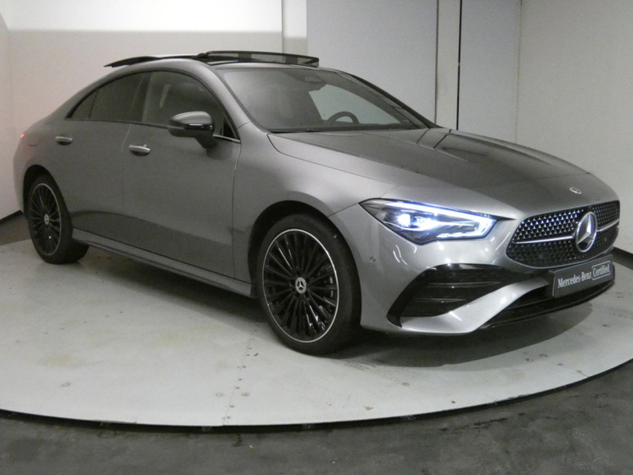 Photo du v&eacute;hicule 8 / 18