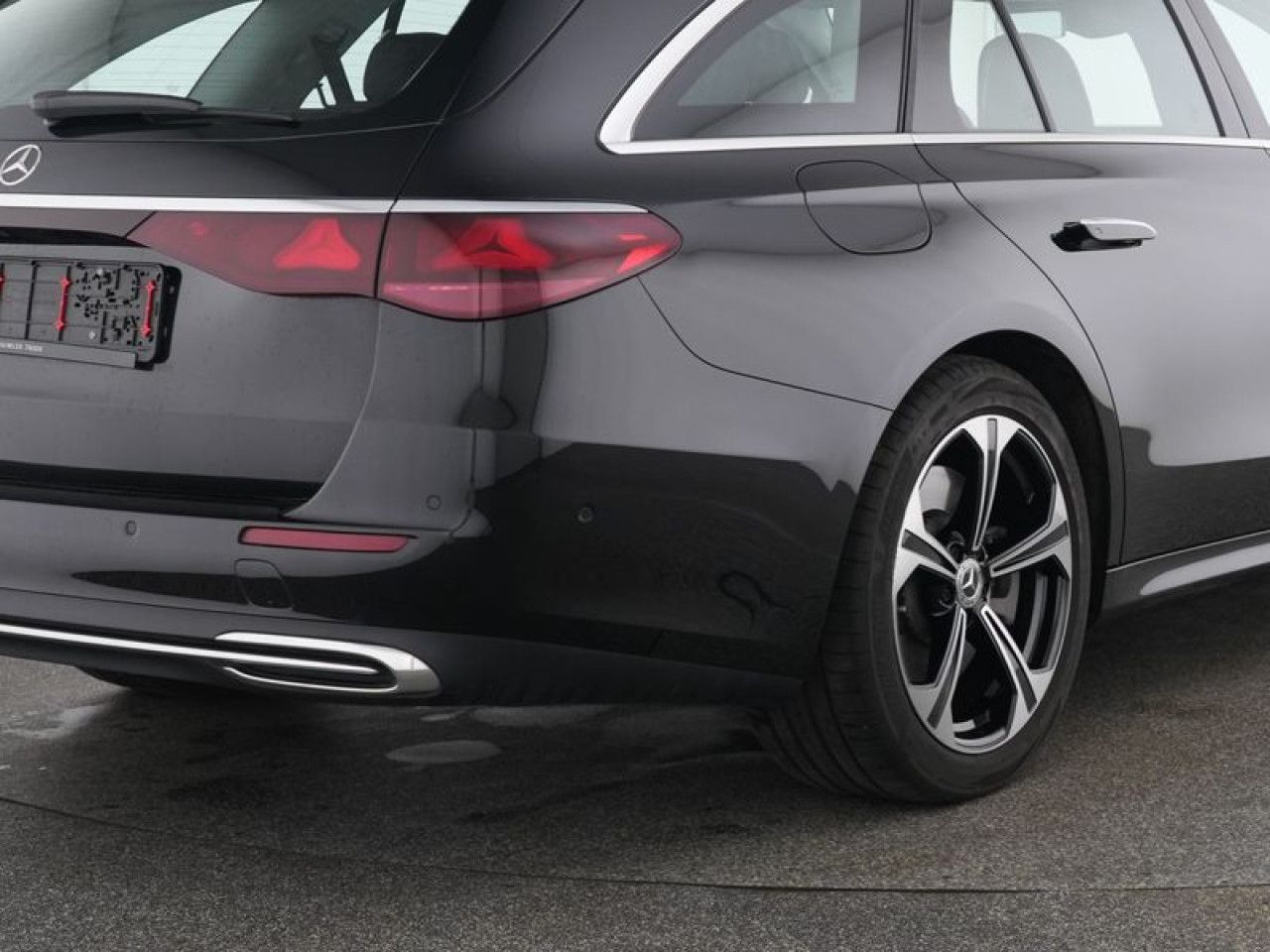 Mercedes-Benz E-Klasse – Bild 4