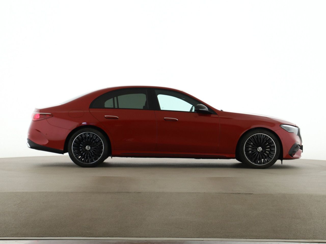 Mercedes-Benz E-Klasse – Bild 6