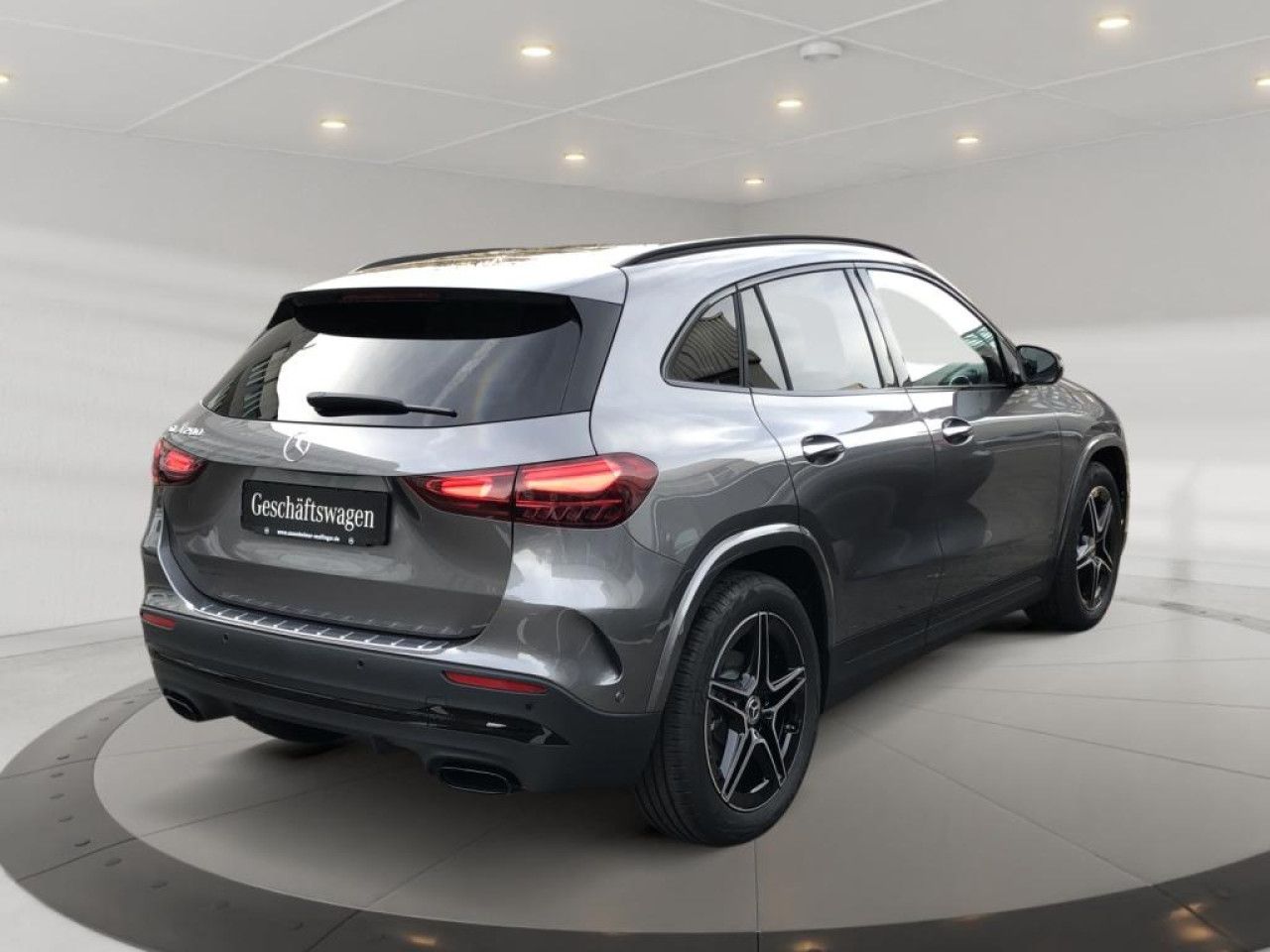 Mercedes-Benz GLA – Bild 2