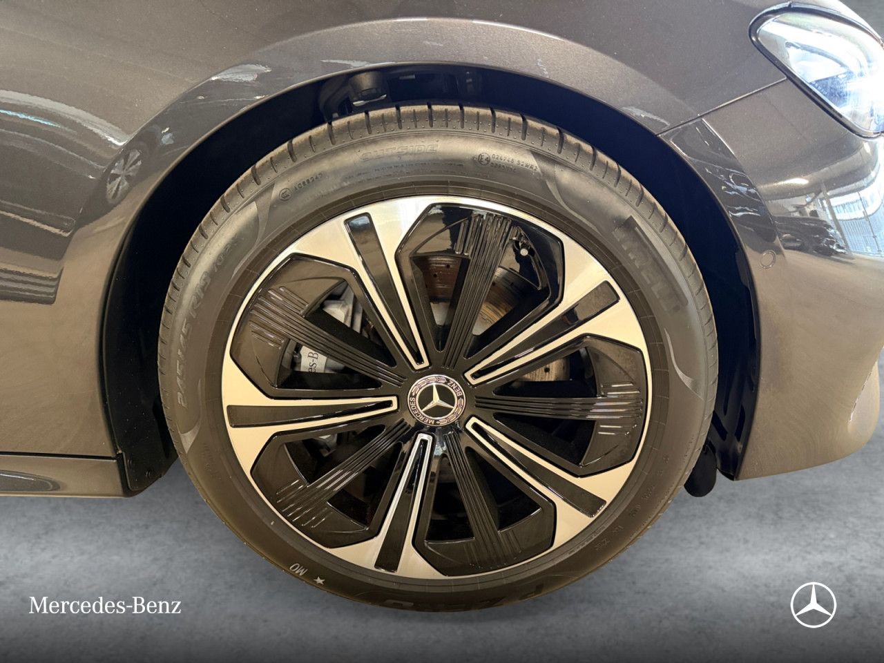 Mercedes-Benz E-Klasse – Bild 2