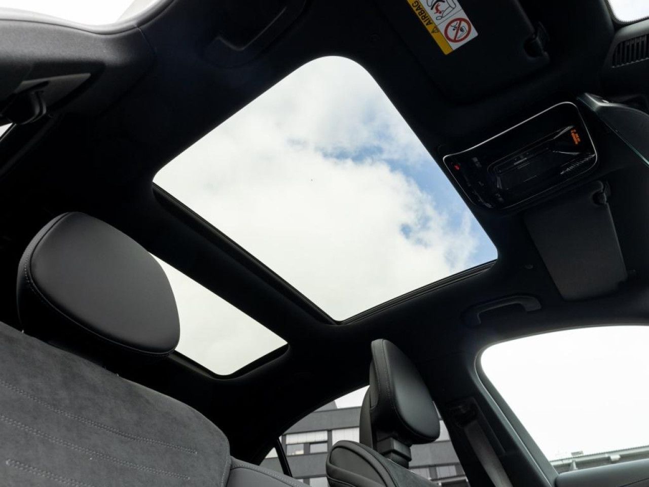 Mercedes-Benz C-Klasse – Bild 12