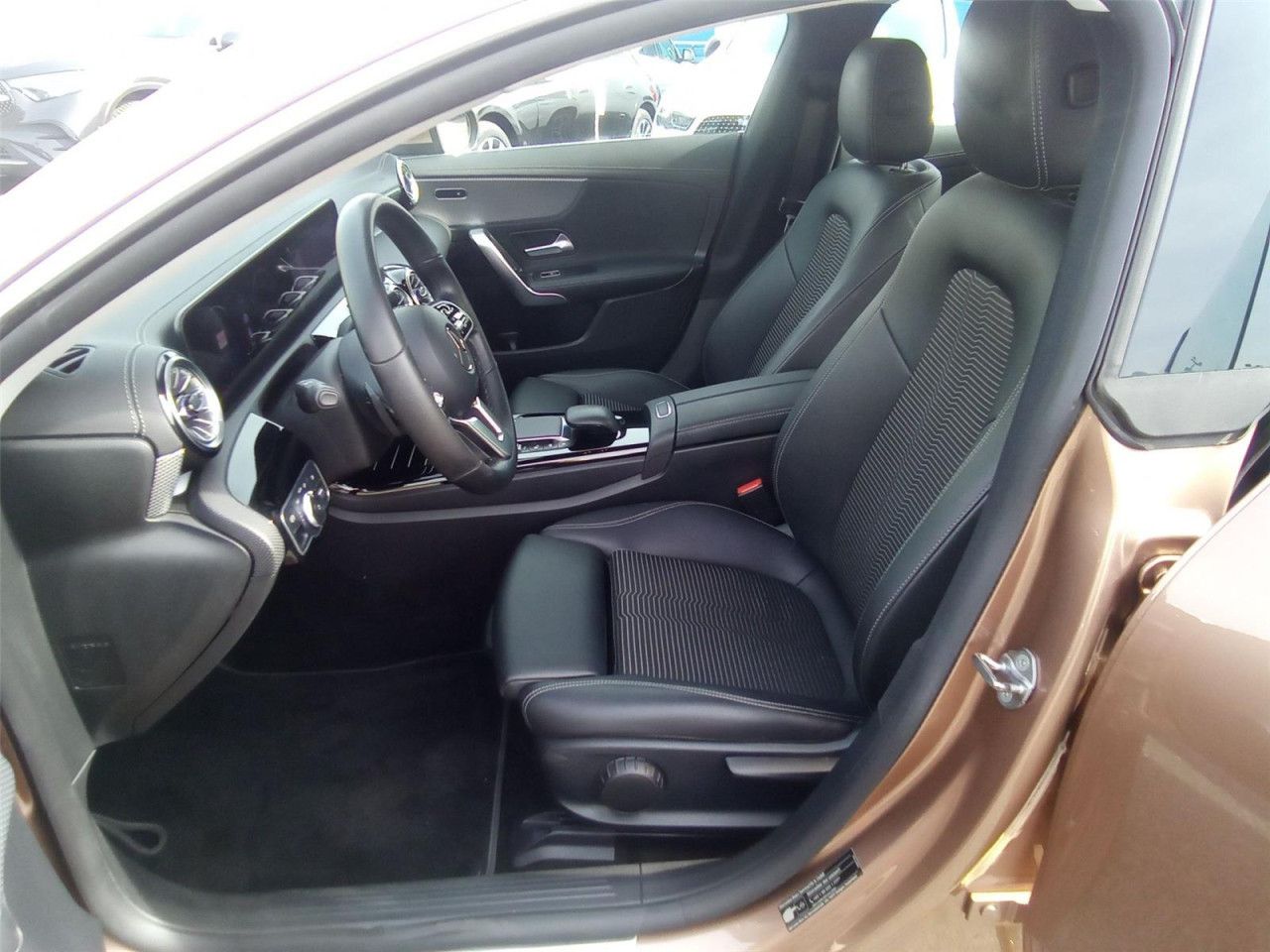 Fahrzeugbild 14 / 19