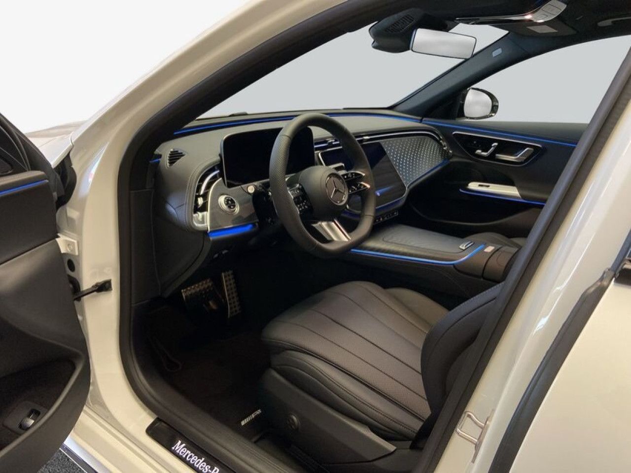 Mercedes-Benz E-Klasse – Bild 10