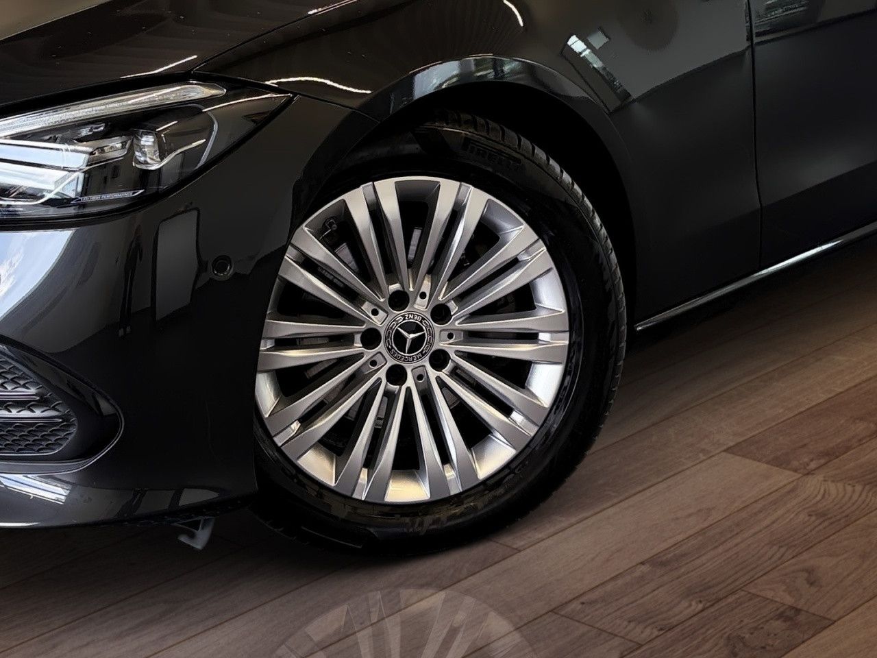 Mercedes-Benz C-Klasse – Bild 2