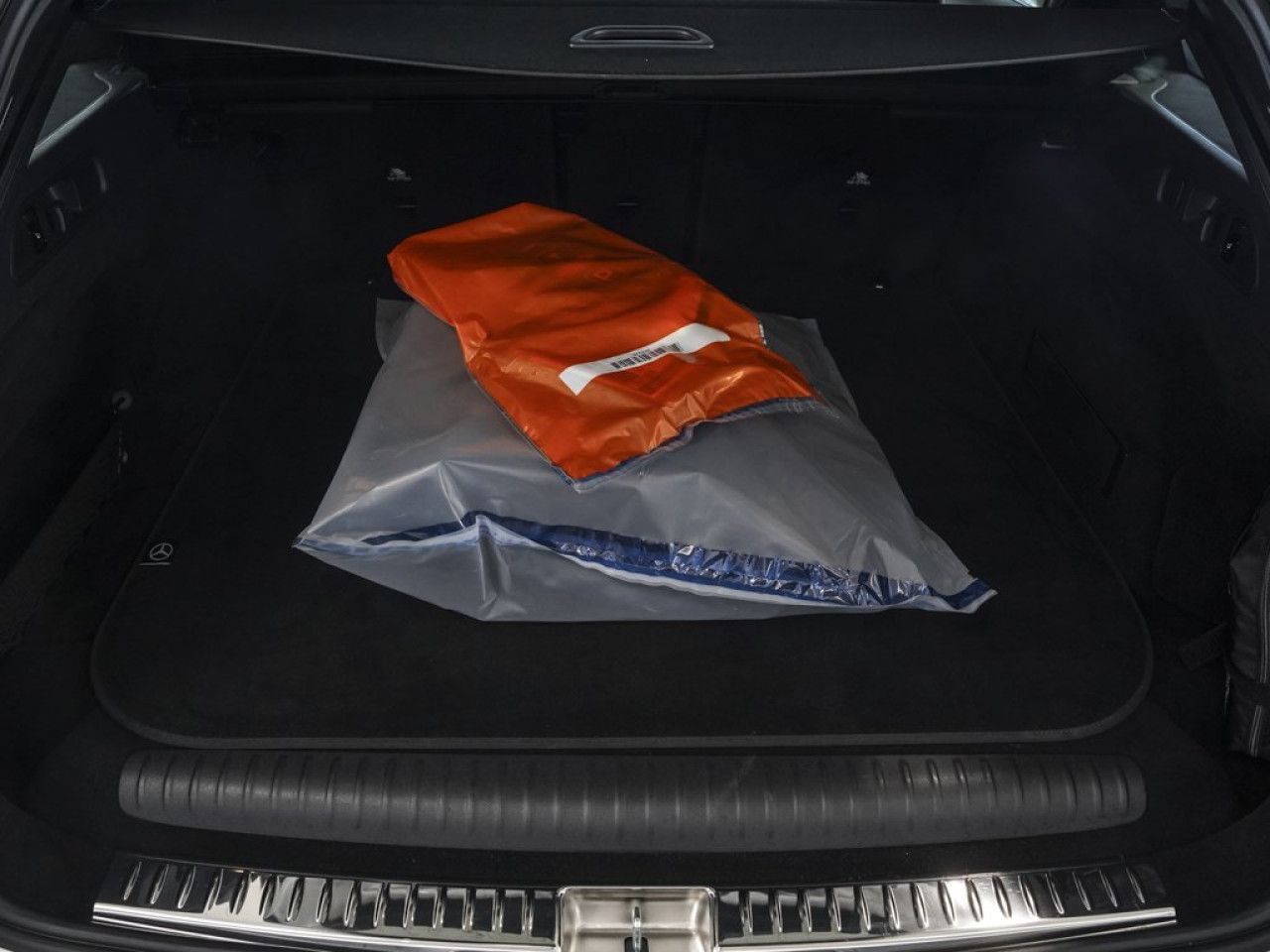 Mercedes-Benz E-Klasse – Bild 4
