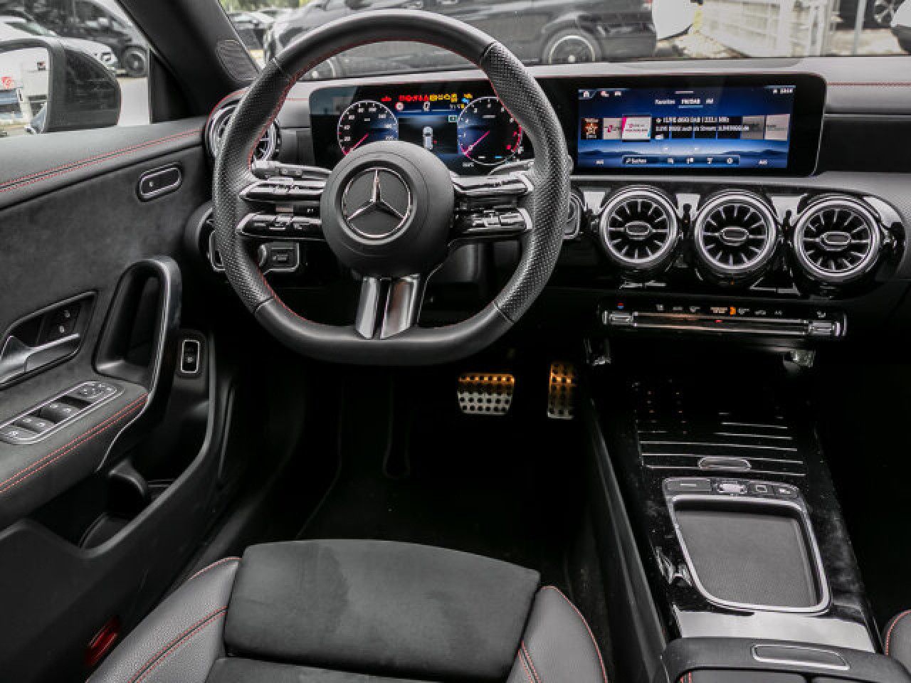 Mercedes-Benz CLA – Bild 4
