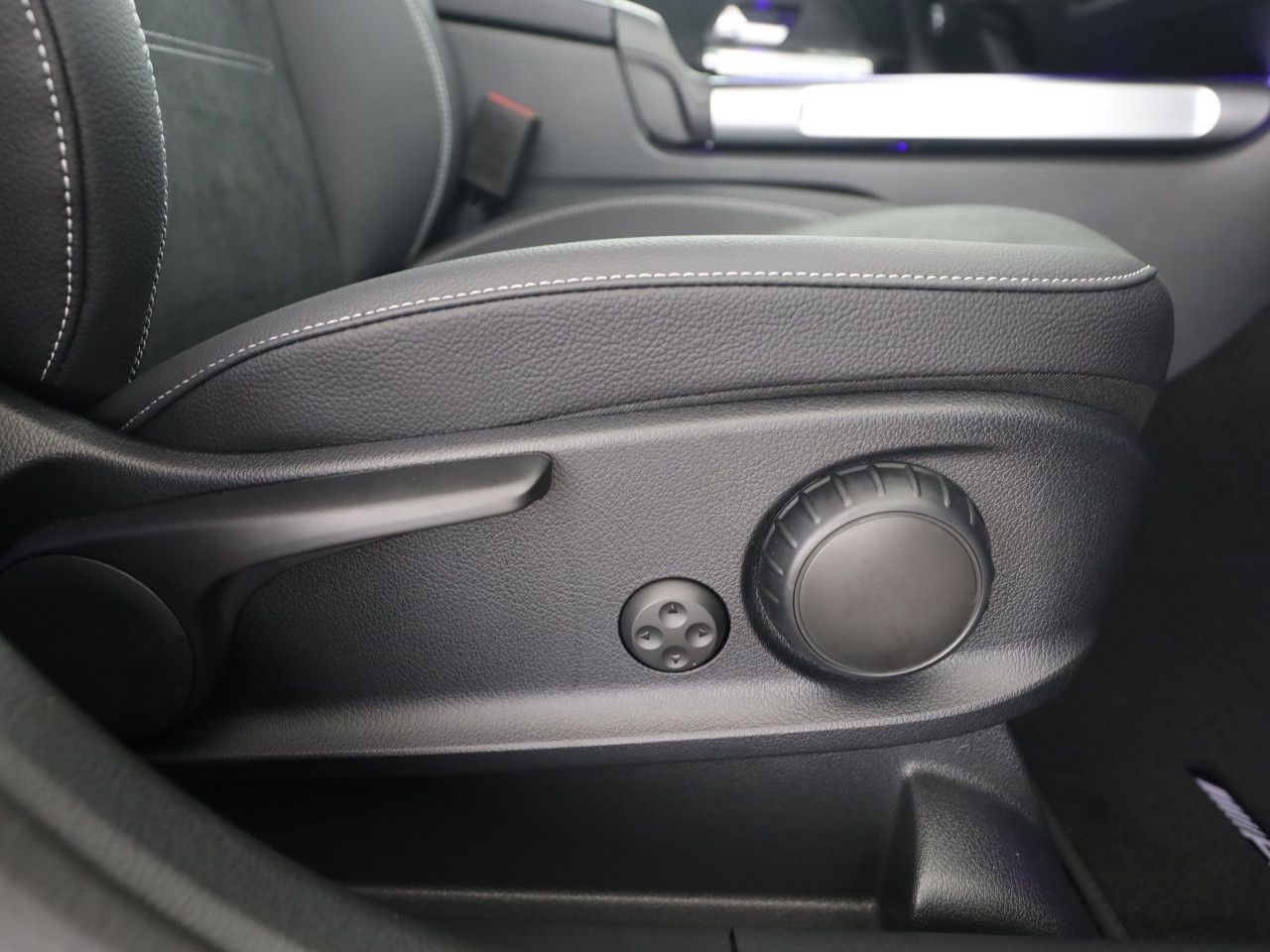 Mercedes-Benz GLB – Bild 17