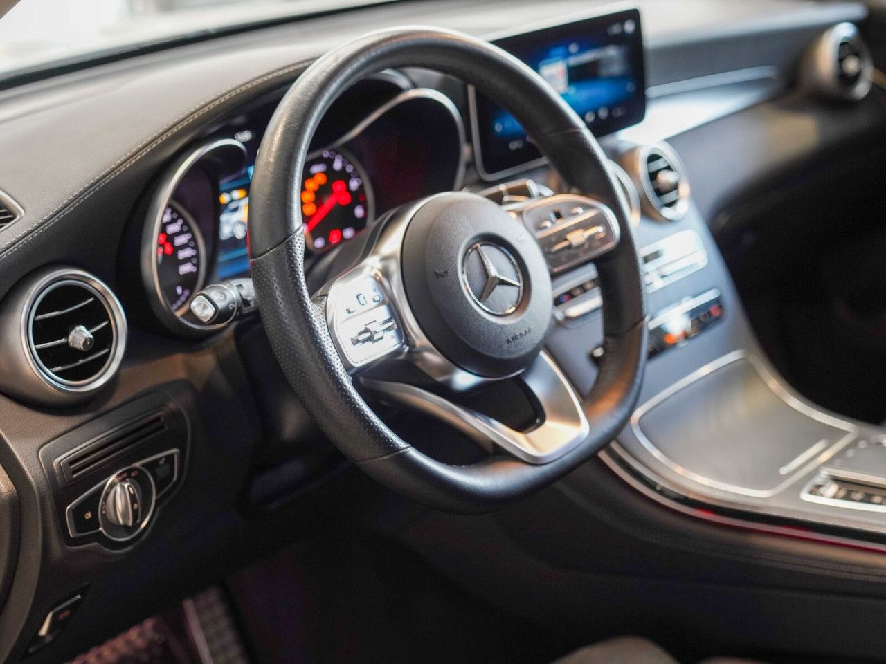 Fahrzeugbild 19 / 30