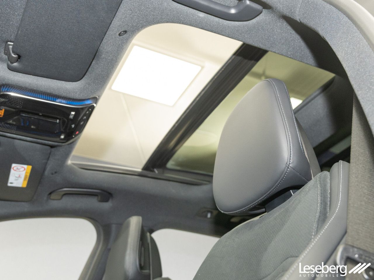 Mercedes-Benz E-Klasse – Bild 13