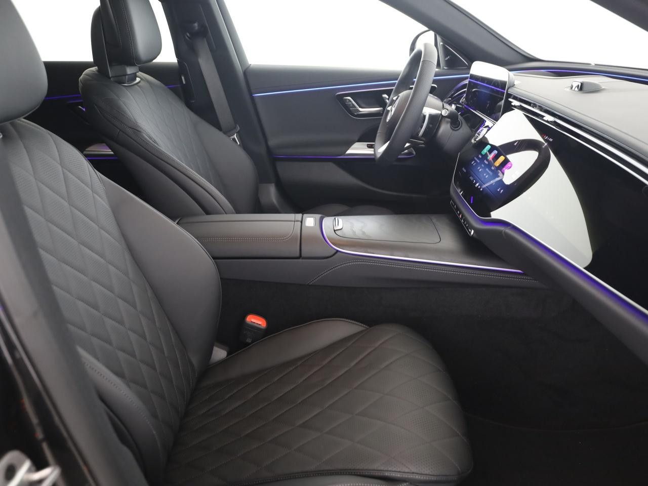Mercedes-Benz E-Klasse – Bild 9