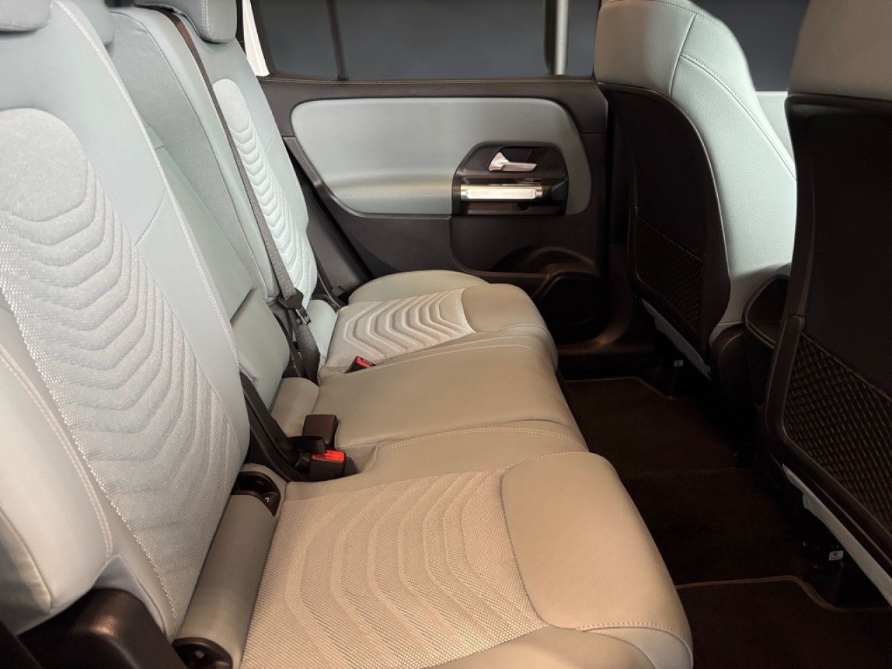 Mercedes-Benz GLB – Bild 12