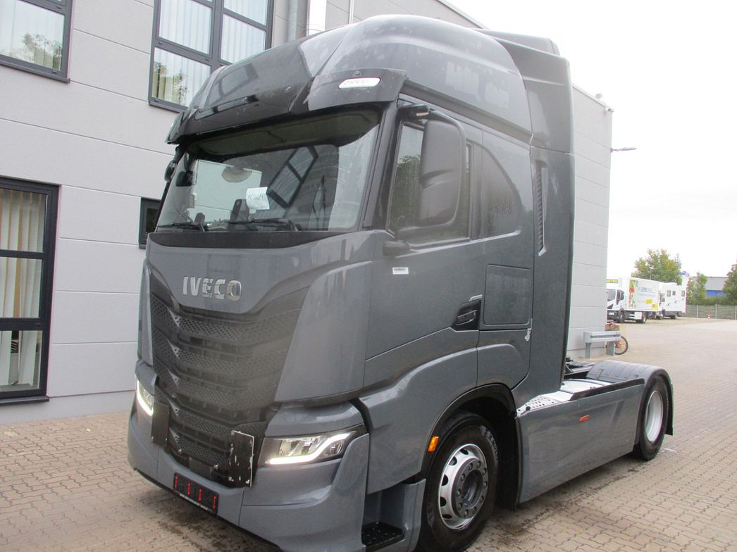 IVECO | AS440S49T/P